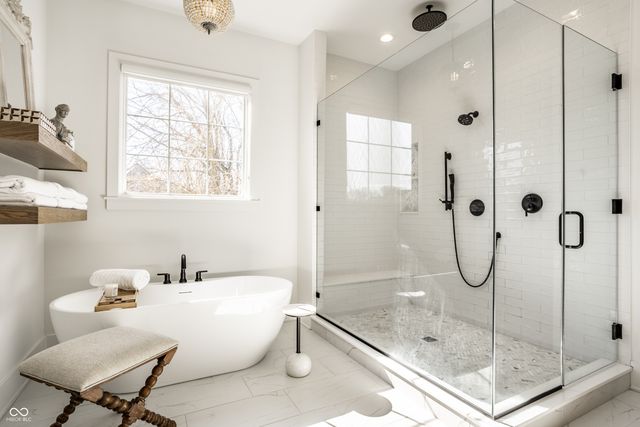 3580 Dartmoor Way, Zionsville, IN 46077