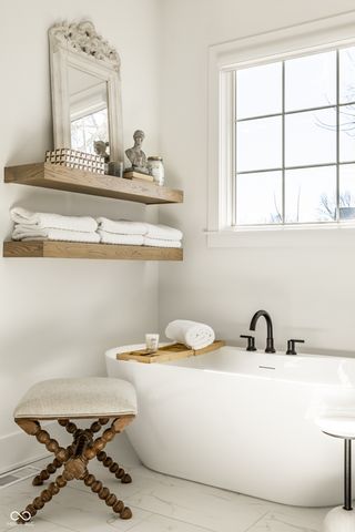 3580 Dartmoor Way, Zionsville, IN 46077