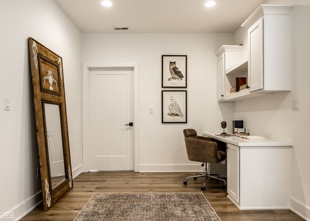 3580 Dartmoor Way, Zionsville, IN 46077