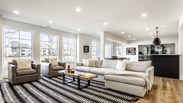 3580 Dartmoor Way, Zionsville, IN 46077