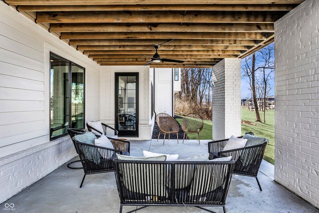 3580 Dartmoor Way, Zionsville, IN 46077