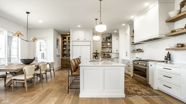 3580 Dartmoor Way, Zionsville, IN 46077