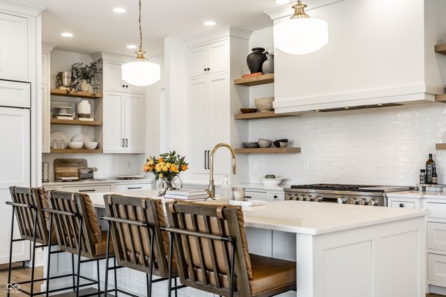 3580 Dartmoor Way, Zionsville, IN 46077