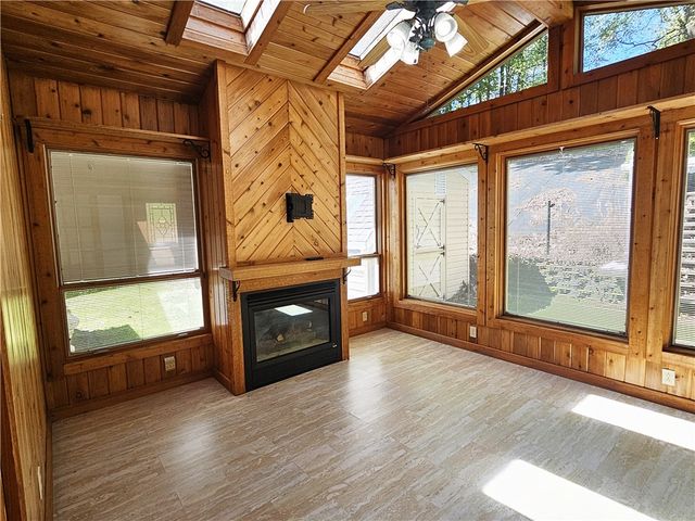 322 Chelsea Dr, Hempfield Twp, PA 15601