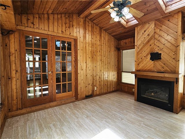 322 Chelsea Dr, Hempfield Twp, PA 15601