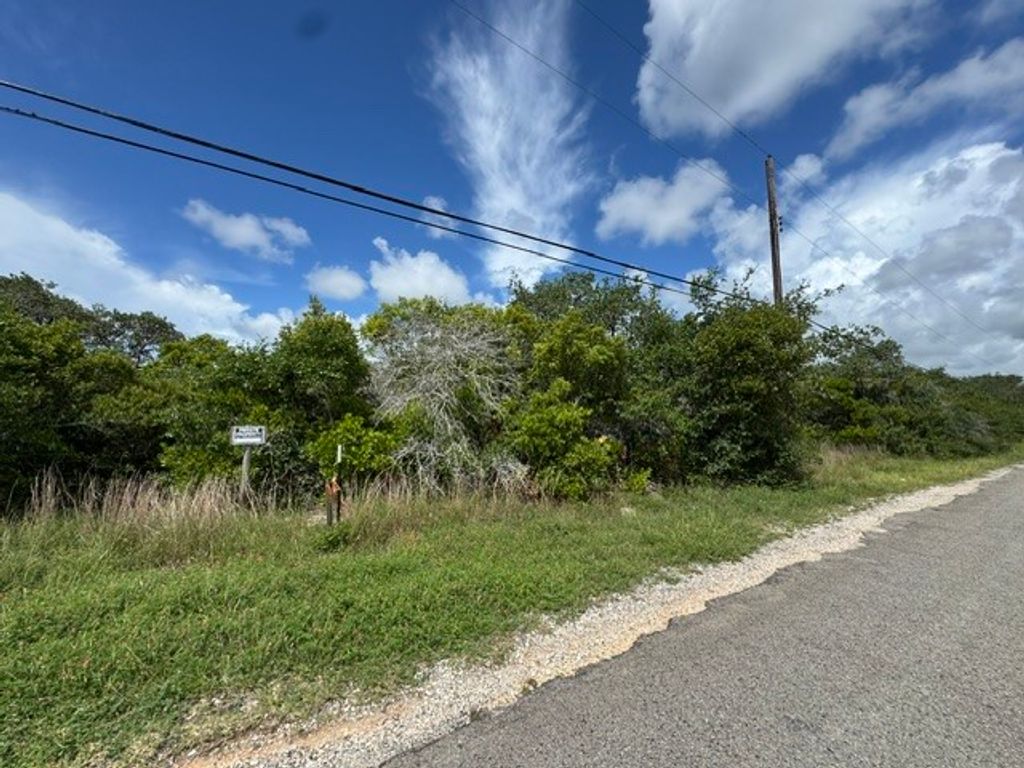 1741 Mooney Lane, Ingleside, TX 78362 — exterior