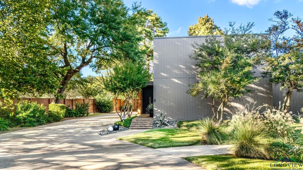 8 Bramlette Place, Longview, TX 75601