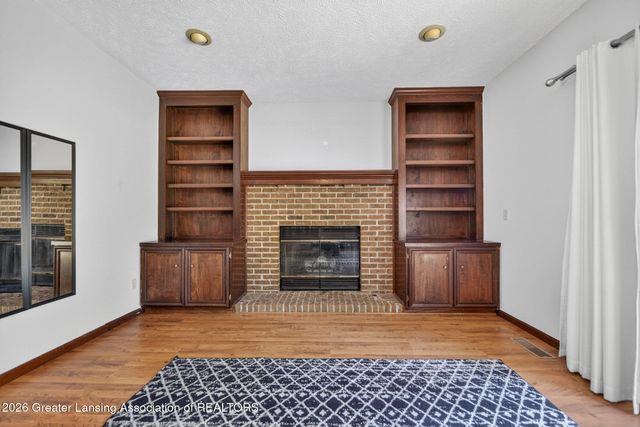 4215 Mariner Lane, Okemos, MI 48864