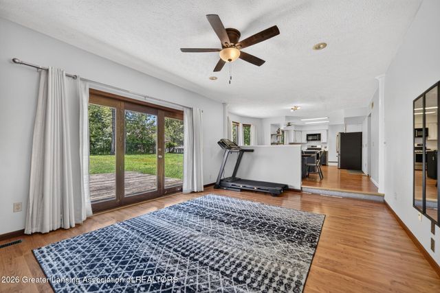 4215 Mariner Lane, Okemos, MI 48864