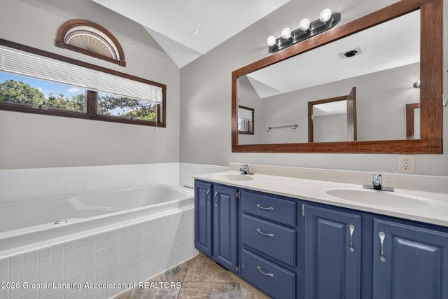 4215 Mariner Lane, Okemos, MI 48864