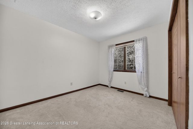 4215 Mariner Lane, Okemos, MI 48864