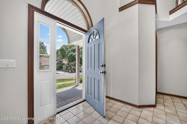 4215 Mariner Lane, Okemos, MI 48864
