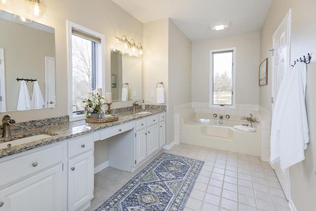 W7619 Koshkonong Lake Road, Fort Atkinson, WI 53538