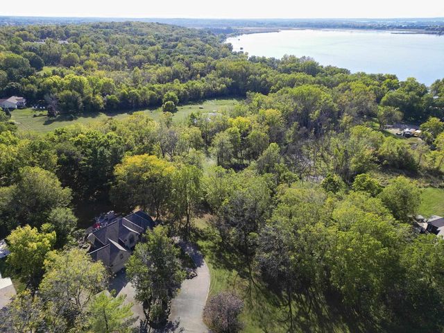 W7619 Koshkonong Lake Road, Fort Atkinson, WI 53538