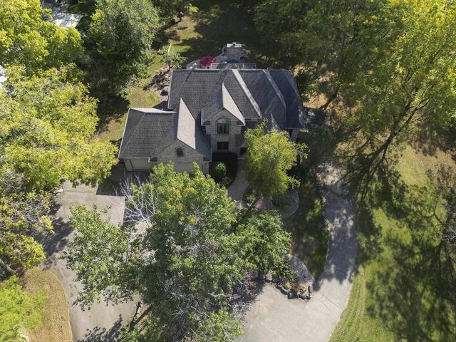 W7619 Koshkonong Lake Road, Fort Atkinson, WI 53538