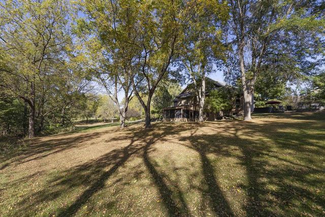 W7619 Koshkonong Lake Road, Fort Atkinson, WI 53538