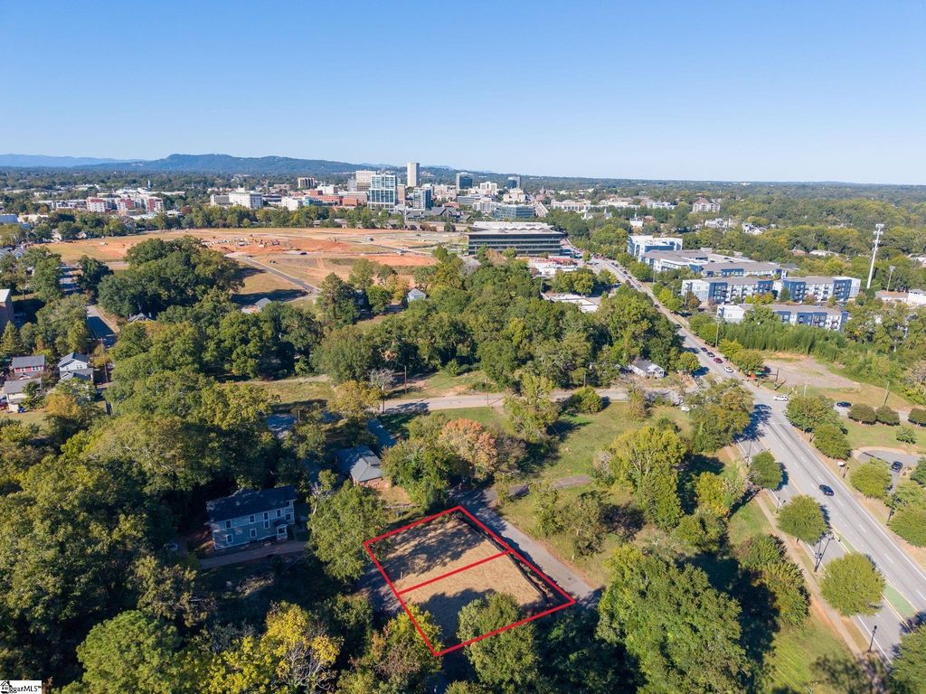 9 Urban Street, Greenville, SC 29605