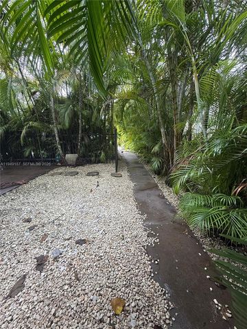 3131 Carter St 3131, Miami, FL 33133