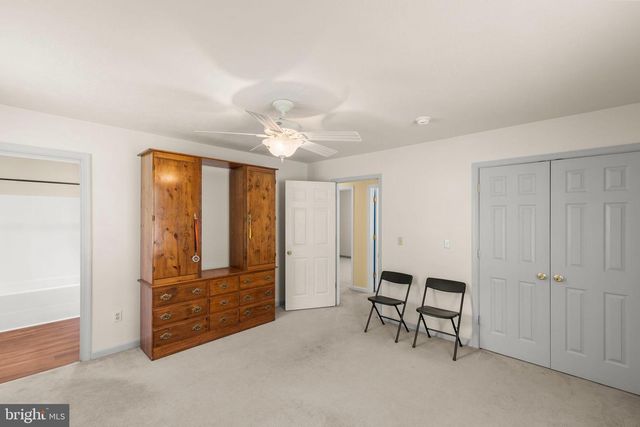 204 COCHISE TRL, Winchester, VA 22602