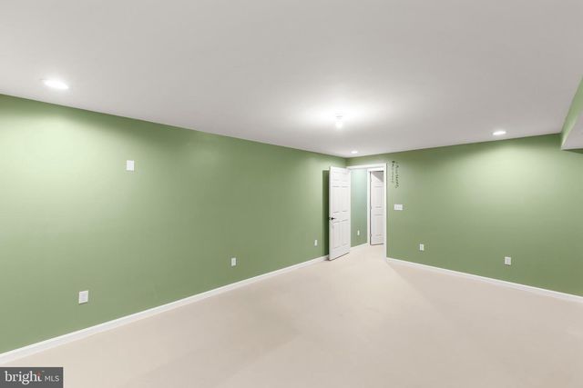 204 COCHISE TRL, Winchester, VA 22602