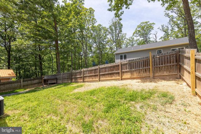 204 COCHISE TRL, Winchester, VA 22602