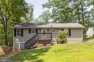 204 COCHISE TRL, Winchester, VA 22602