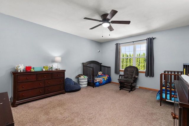 556 Ronald Lee Circle, Rio, WI 53960