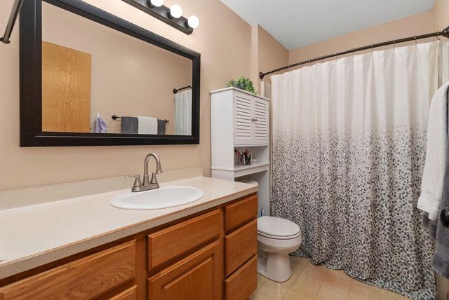 556 Ronald Lee Circle, Rio, WI 53960