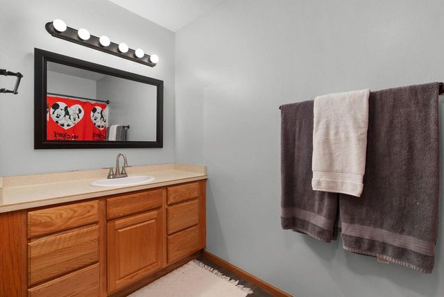556 Ronald Lee Circle, Rio, WI 53960