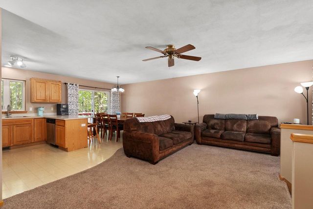 556 Ronald Lee Circle, Rio, WI 53960