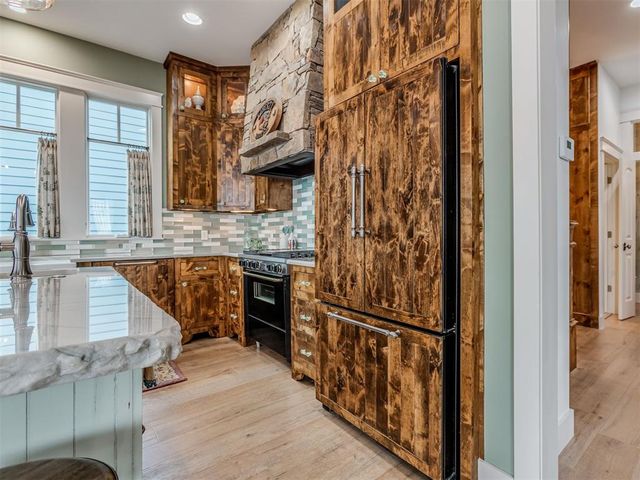 76 Ridgeline Road, Carlton Landing, OK 74432