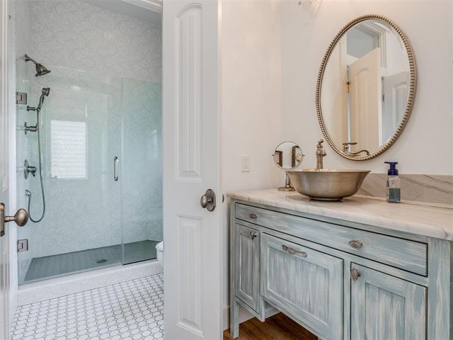 76 Ridgeline Road, Carlton Landing, OK 74432