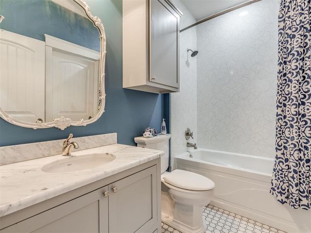 76 Ridgeline Road, Carlton Landing, OK 74432