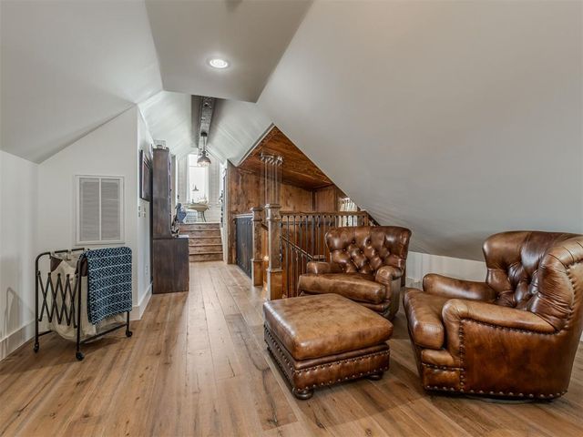 76 Ridgeline Road, Carlton Landing, OK 74432