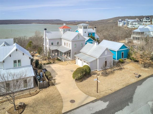 76 Ridgeline Road, Carlton Landing, OK 74432