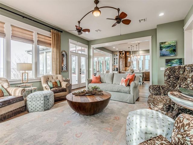 76 Ridgeline Road, Carlton Landing, OK 74432