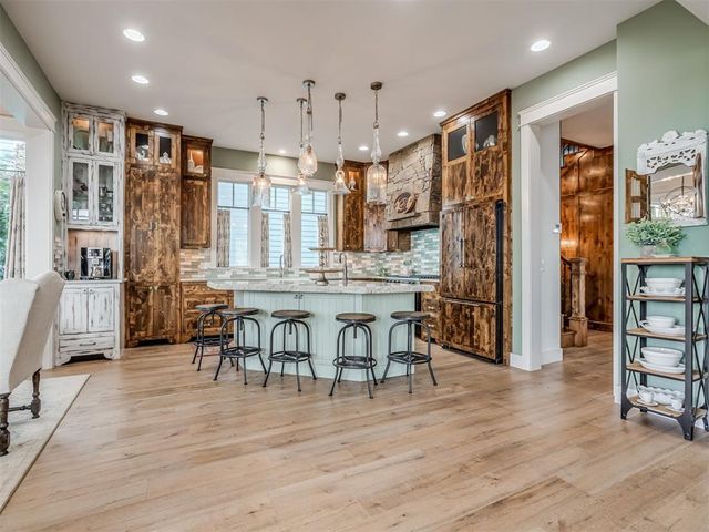 76 Ridgeline Road, Carlton Landing, OK 74432