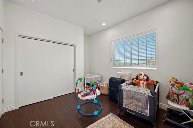 1755 Heywood 201, Simi Valley, CA 93065