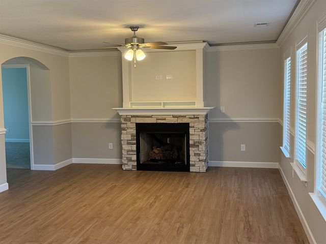 572 Adventure Isla Way, Campobello, SC 29322