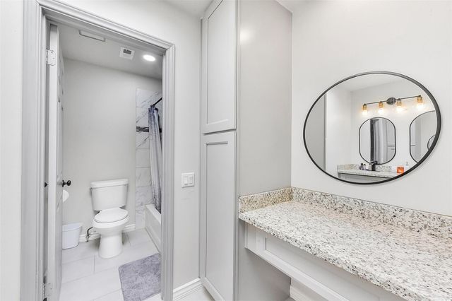 169 Litchfield Lane, Houston, TX 77024