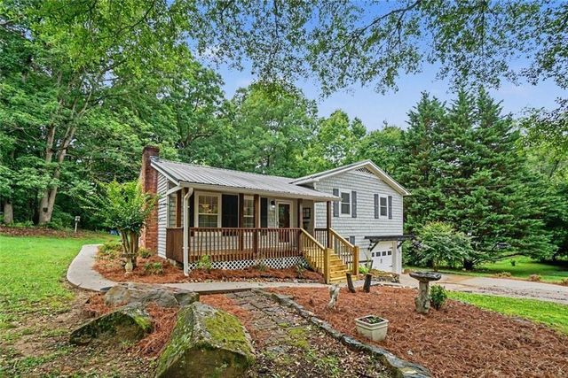 173 S Forty Pass W, Hiram, GA 30141