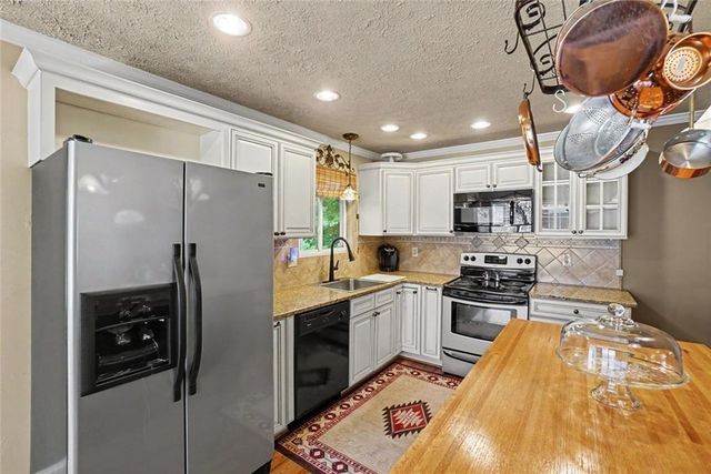 173 S Forty Pass W, Hiram, GA 30141
