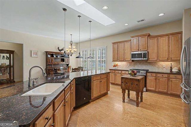 170 Owens Farm Lane, Woodstock, GA 30188