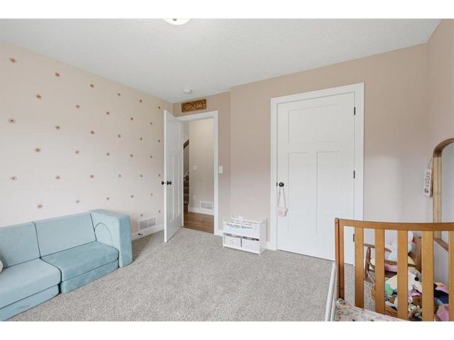 1121 Eulaine Circle, Hammond, WI 54015