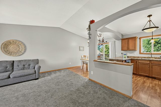 259 Brookestone Drive SE, Rochester, MN 55904
