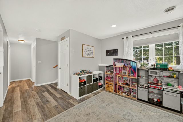 259 Brookestone Drive SE, Rochester, MN 55904