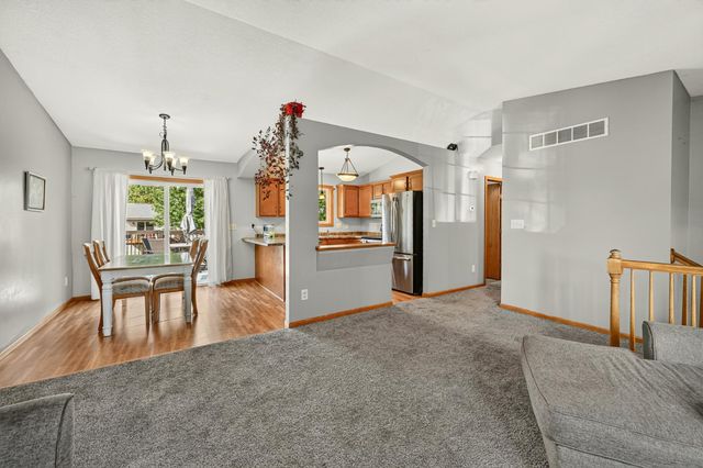 259 Brookestone Drive SE, Rochester, MN 55904