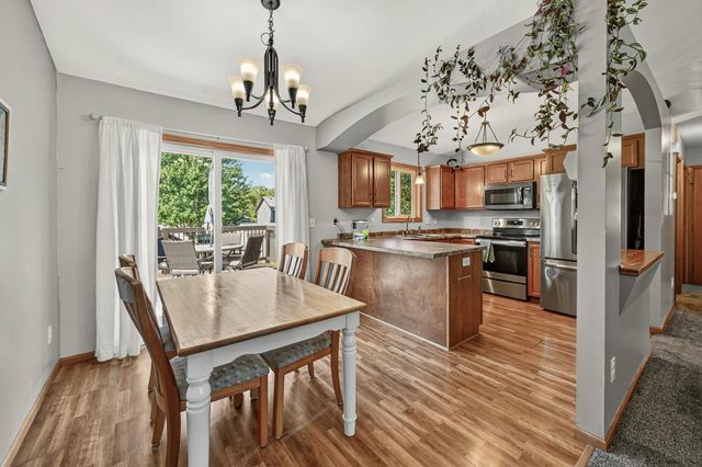 259 Brookestone Drive SE, Rochester, MN 55904
