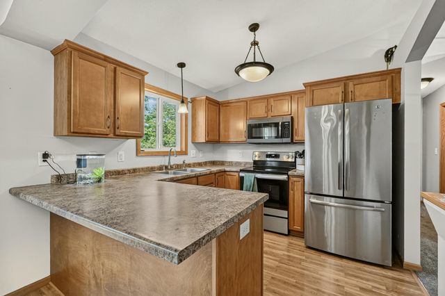 259 Brookestone Drive SE, Rochester, MN 55904