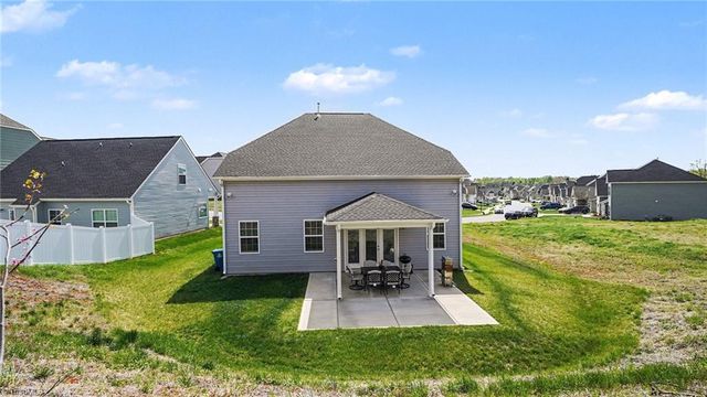 700 Cannonade Drive, Whitsett, NC 27377
